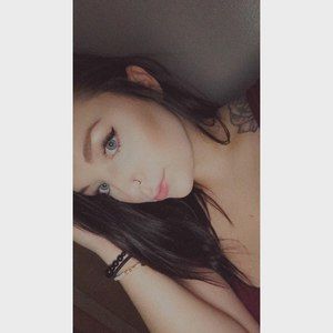 Meet your Posher, Skylar